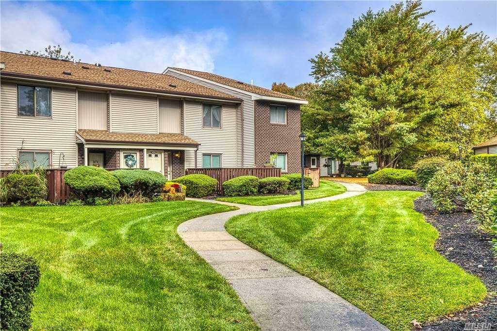 872 Skyline Drive - Photo 1