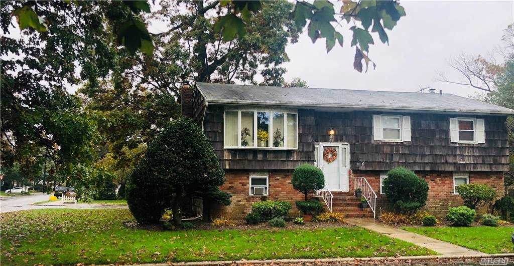 30 Clark Ave - Photo 1