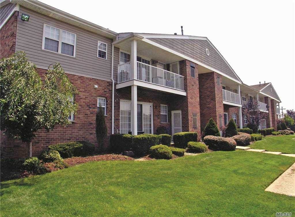 135 Westwood Drive - Photo 1