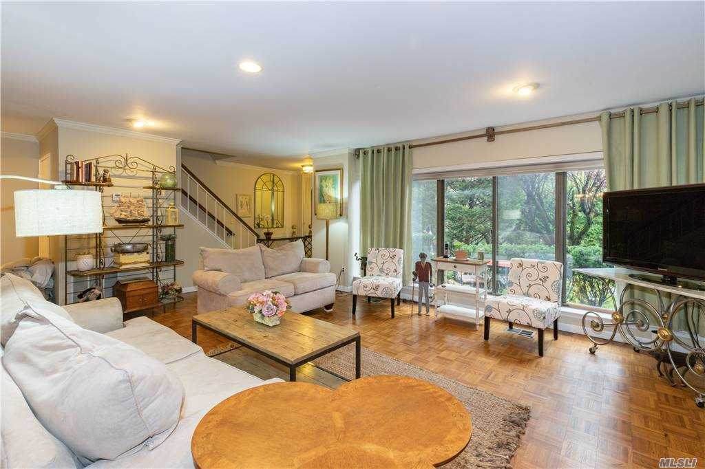 34 Spring Hollow - Photo 1