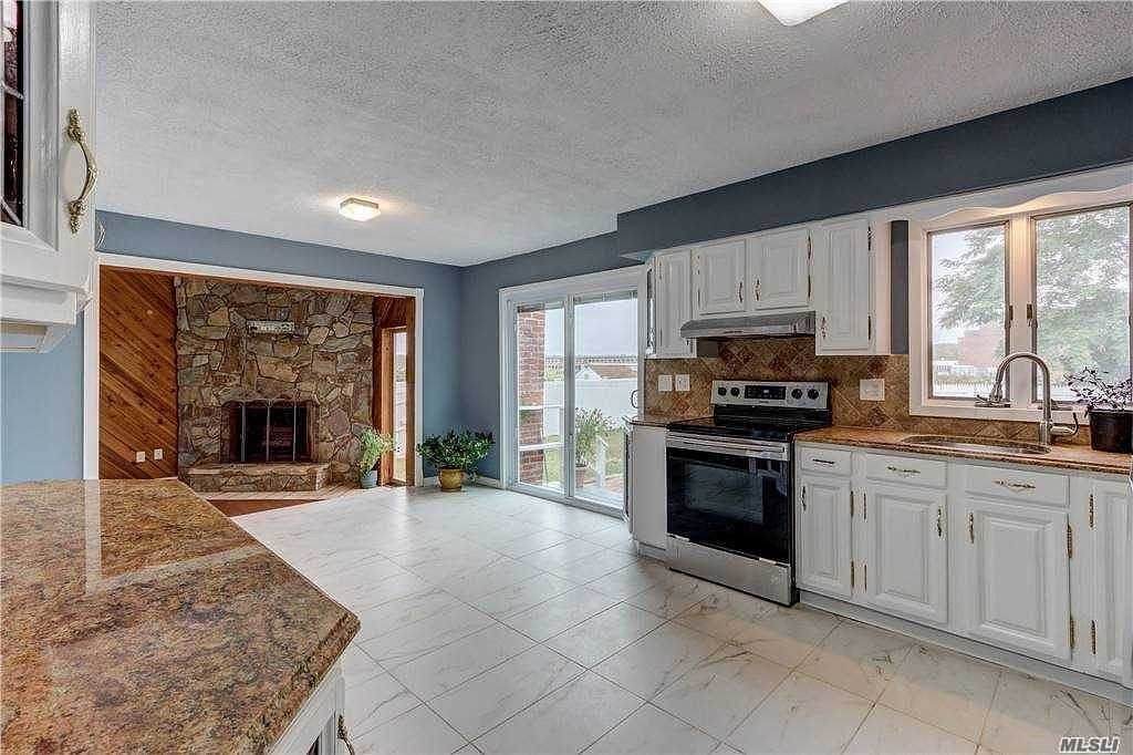 275 Floyd Rd - Photo 1