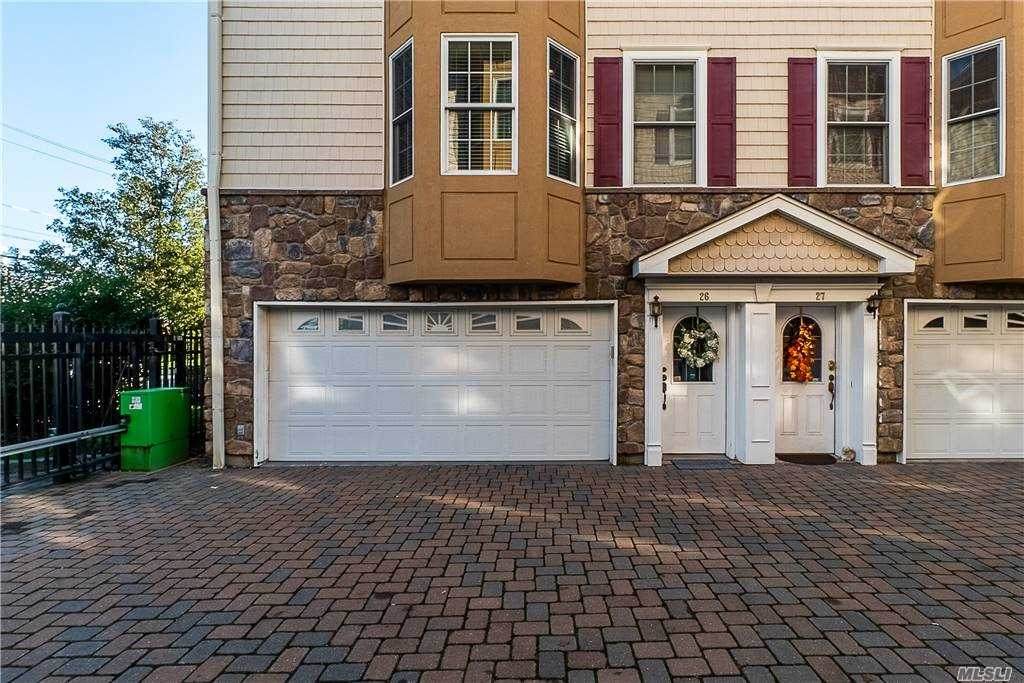 330 Maple Avenue - Photo 1