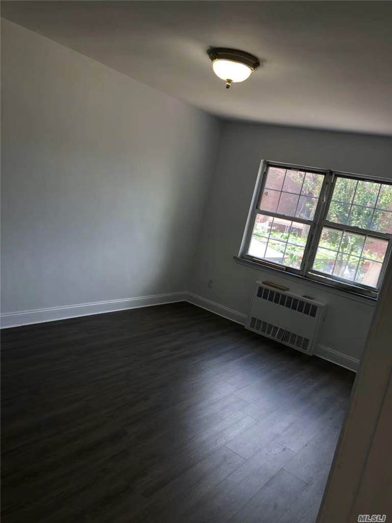 75-10 Woodside Avenue - Photo 1