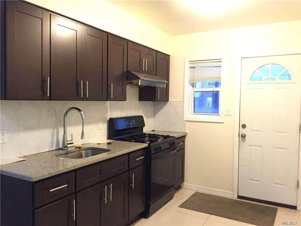29-02 Jordan St - Photo 1
