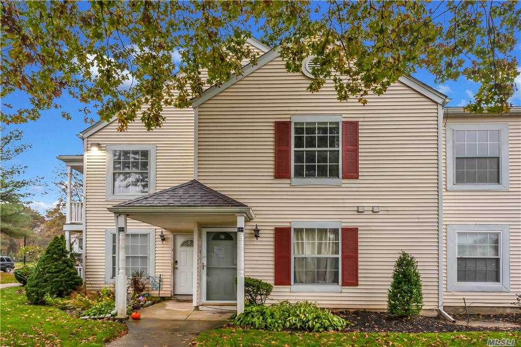 204 Fairview Circle - Photo 1