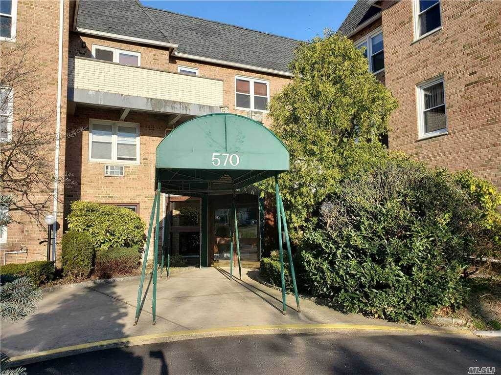 570 Broadway - Photo 1