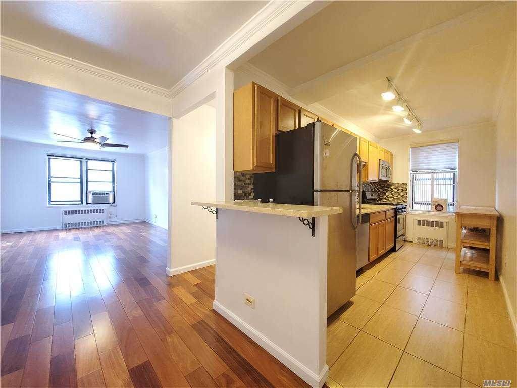 3727 86 St - Photo 1