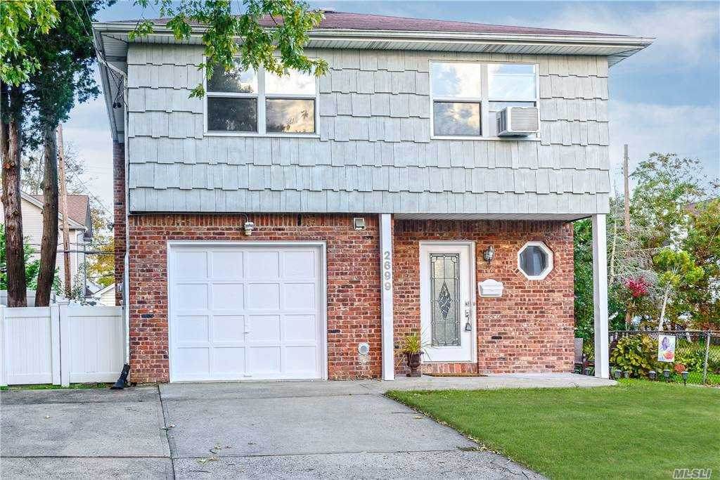 2699 Colonial Avenue - Photo 1