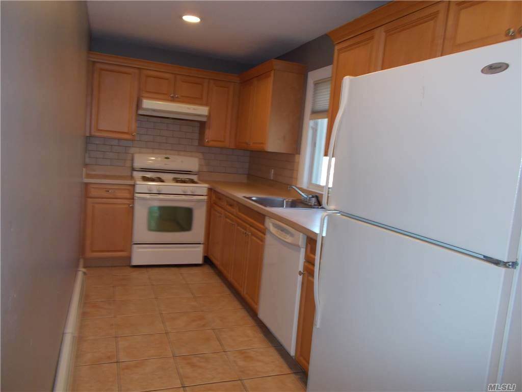 8519 60 Avenue - Photo 1