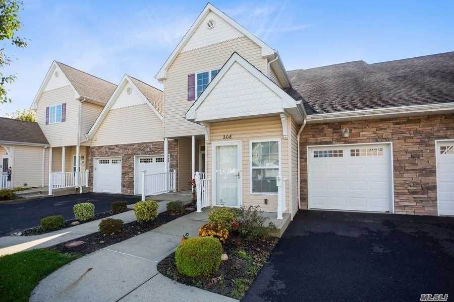 206 Symma Ct - Photo 1