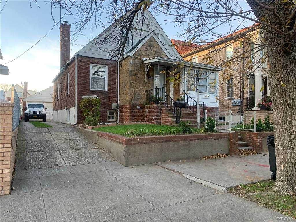 149-26 118 Street - Photo 1
