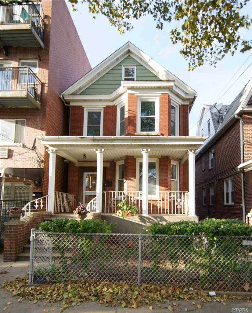 104-67 39 Avenue - Photo 1