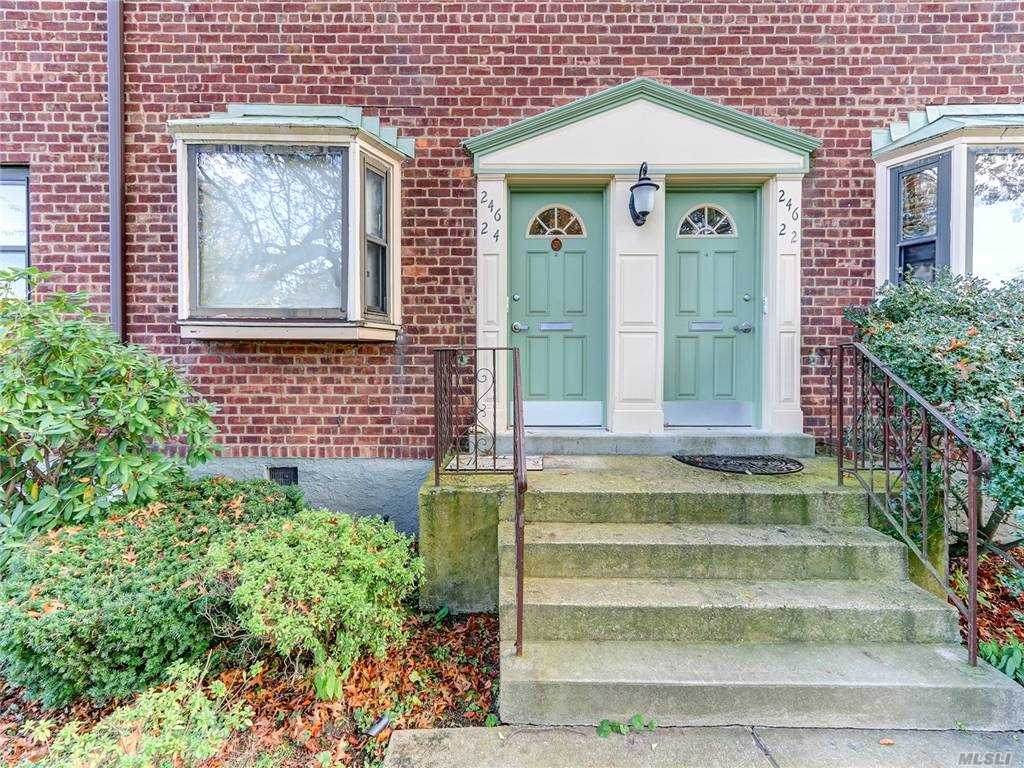 246-24 57 Drive - Photo 1