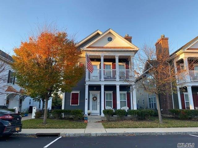 10 Providence Drive - Photo 1