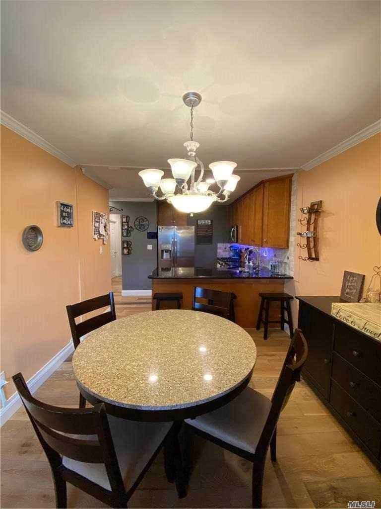 163 Fairview Circle - Photo 1