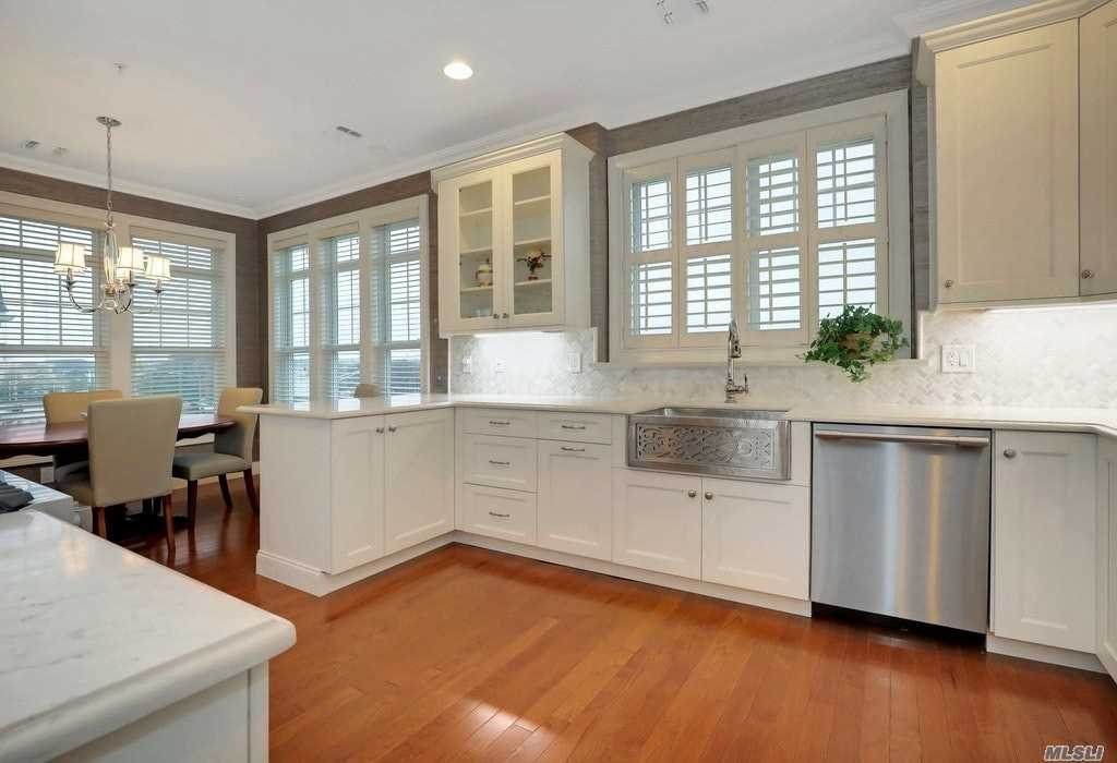 530 Pacing Way - Photo 1