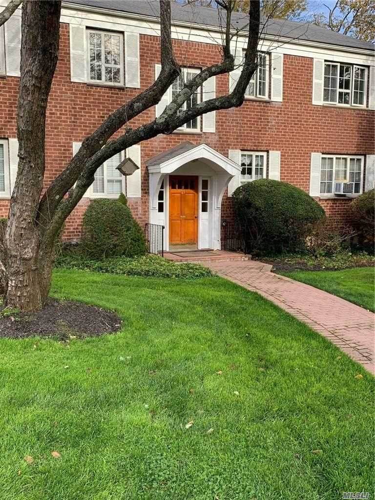 21 Nathan Hale Drive - Photo 1