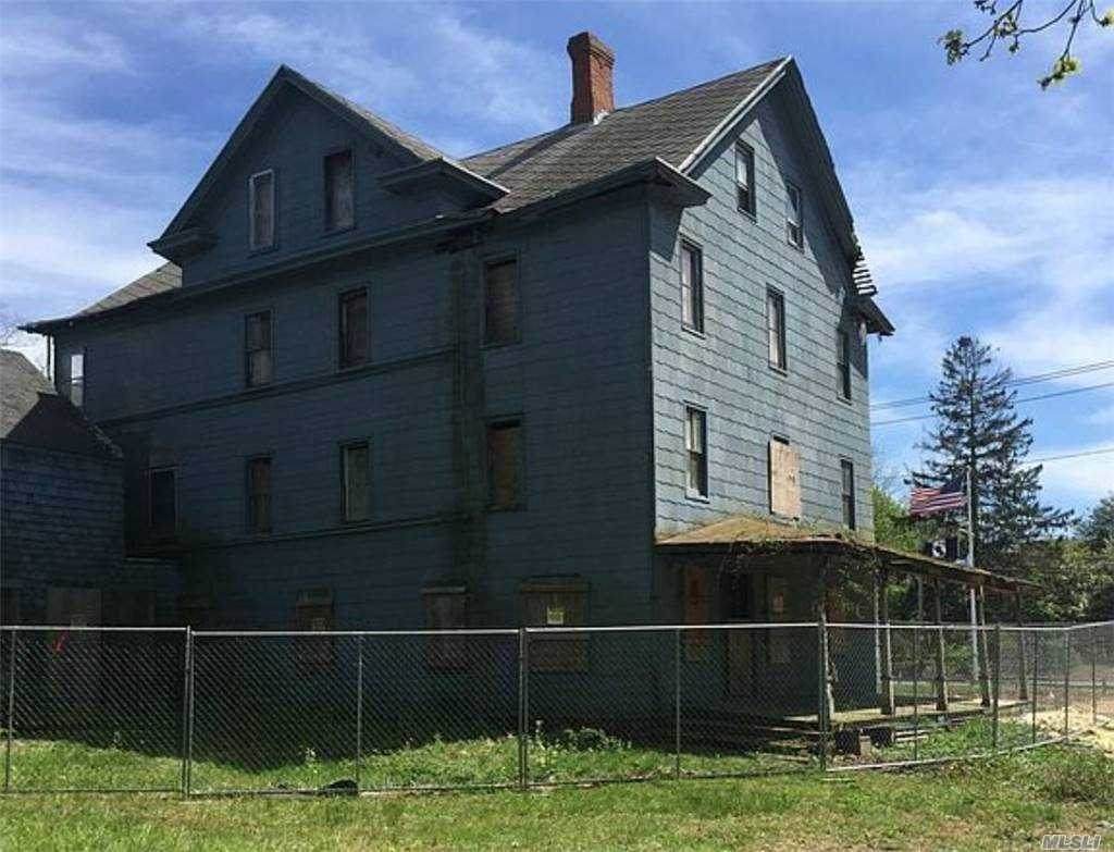 1380 Flanders Road - Photo 1