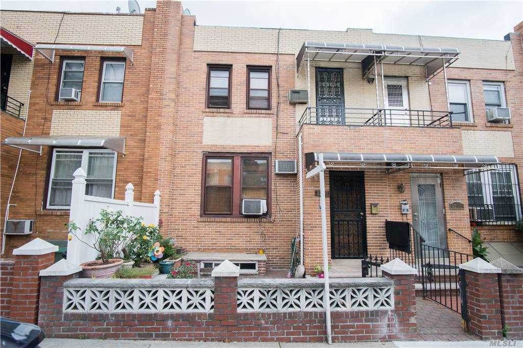 82-09 Ankener Avenue - Photo 1
