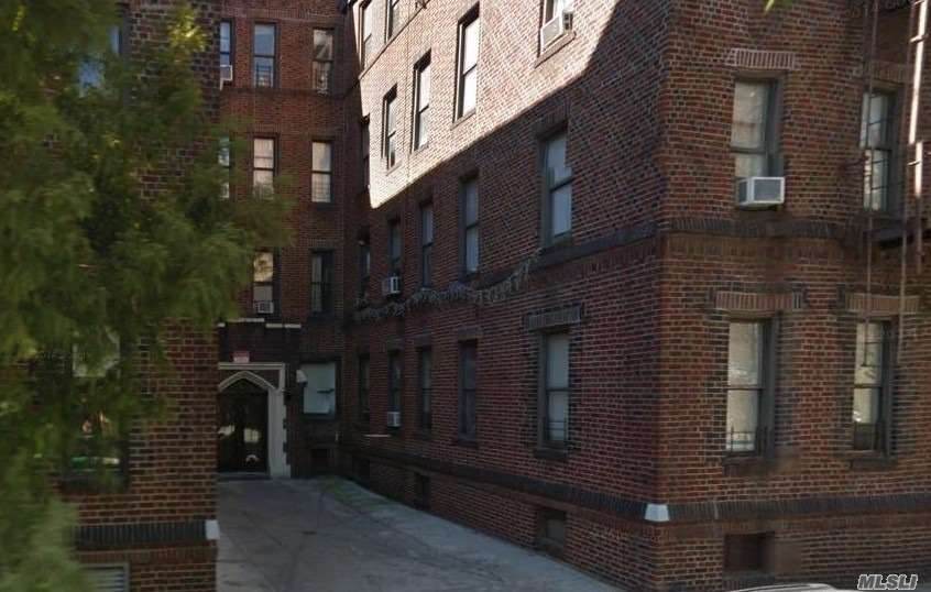 86-04 96 Street - Photo 1