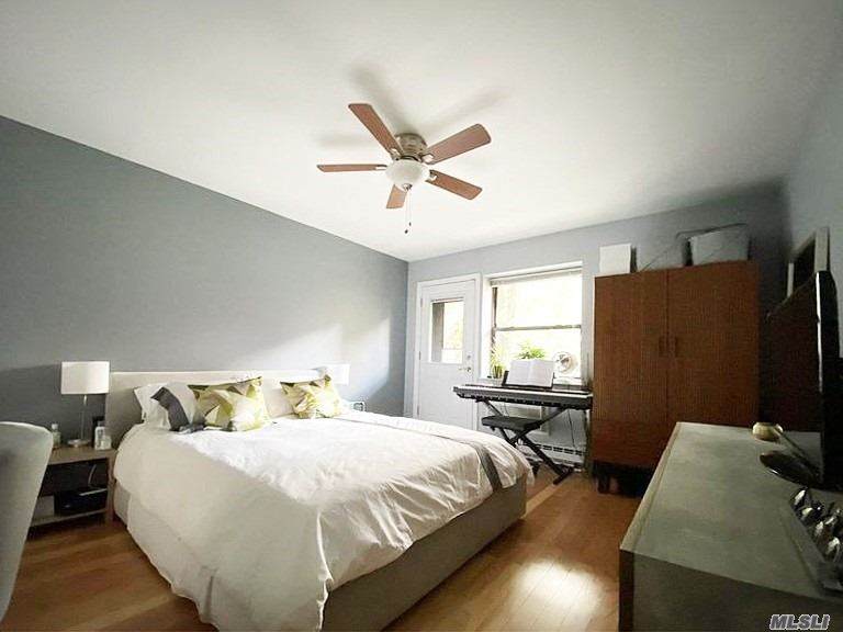 3123 Cresent St - Photo 1