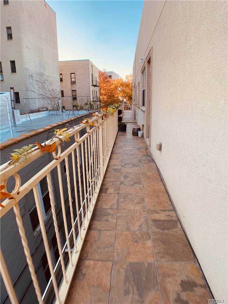 2566 33rd Street - Photo 1