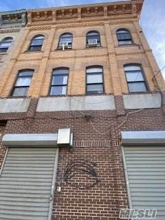 193 Kingsland Avenue - Photo 1