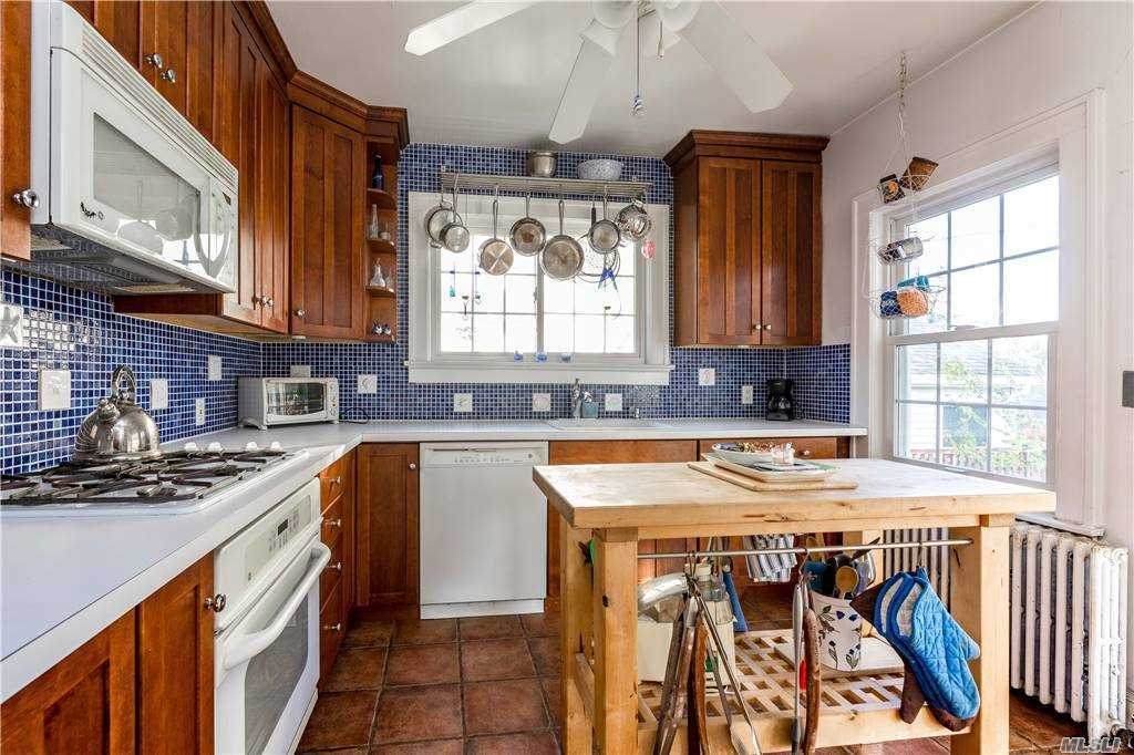 366 Olive Street - Photo 1