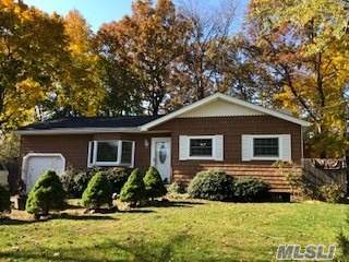 16 Shenandoah Boulevard - Photo 1