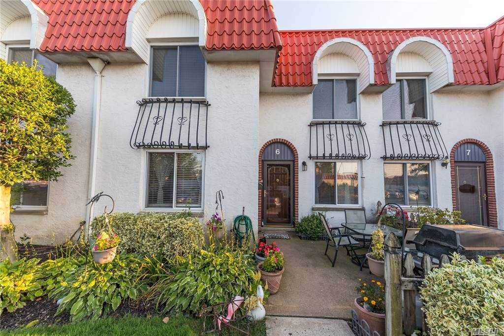 6 Alhambra Drive - Photo 1