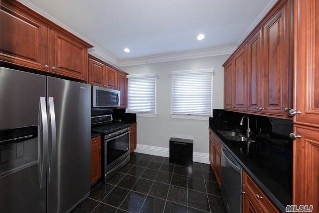 25 Trinity Place - Photo 1