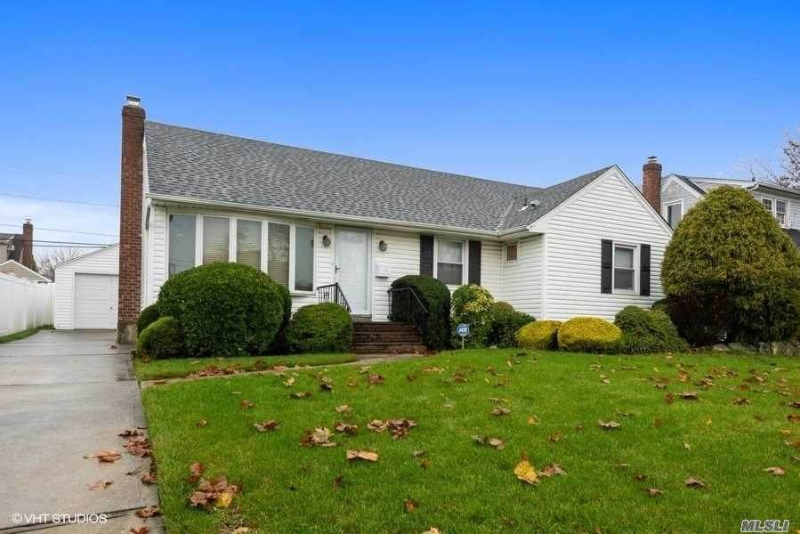 1106 Douglas Ave - Photo 1