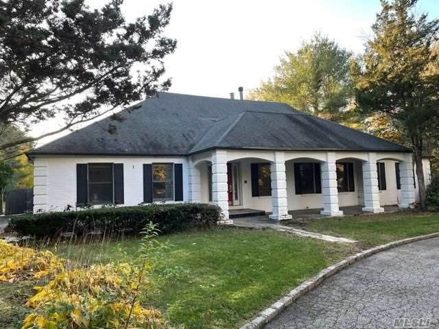 1 Farmwoods Ln - Photo 1