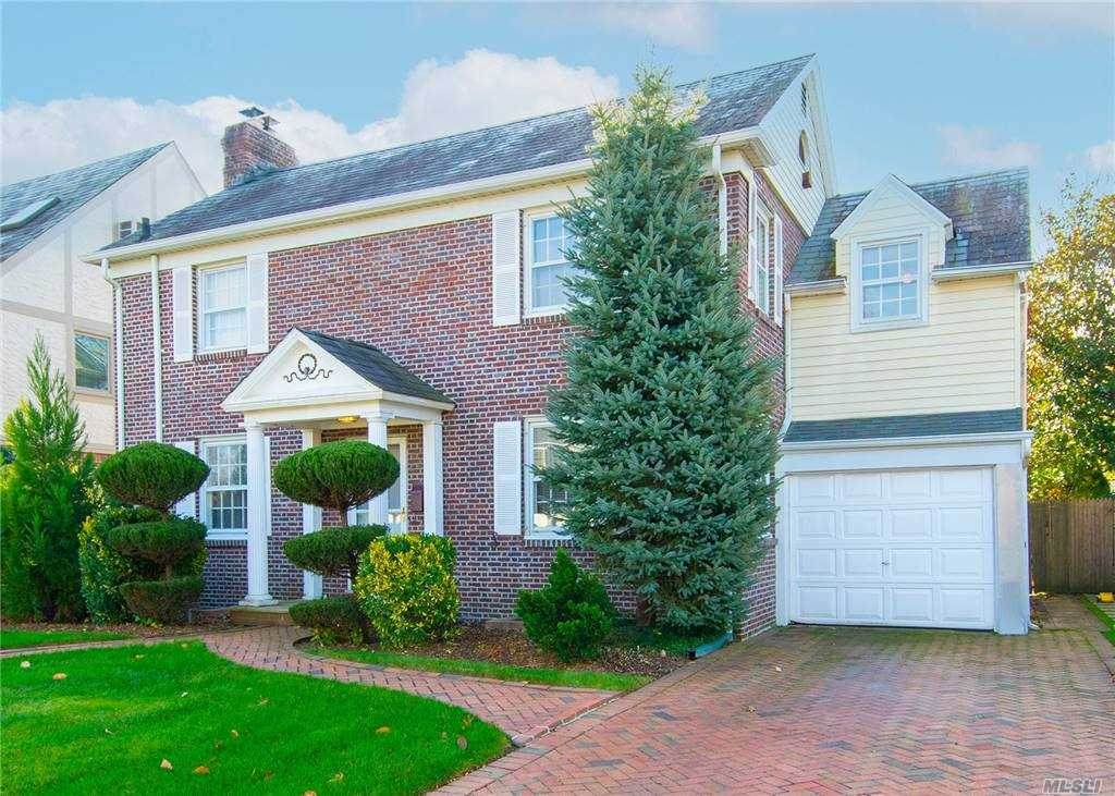 8 Pembroke Ct - Photo 1