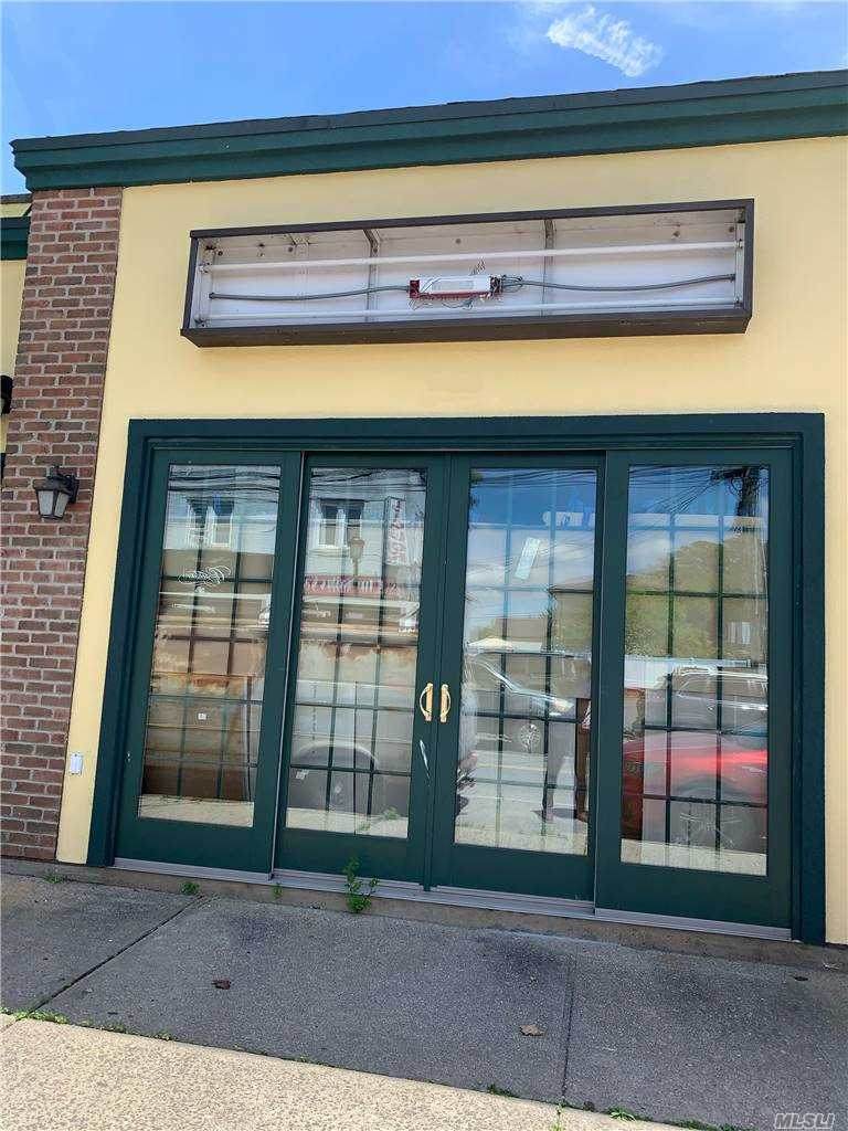 470 Westbury Avenue - Photo 1