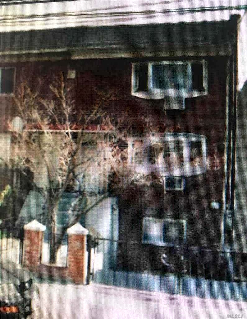 95-21 75th Street - Photo 1