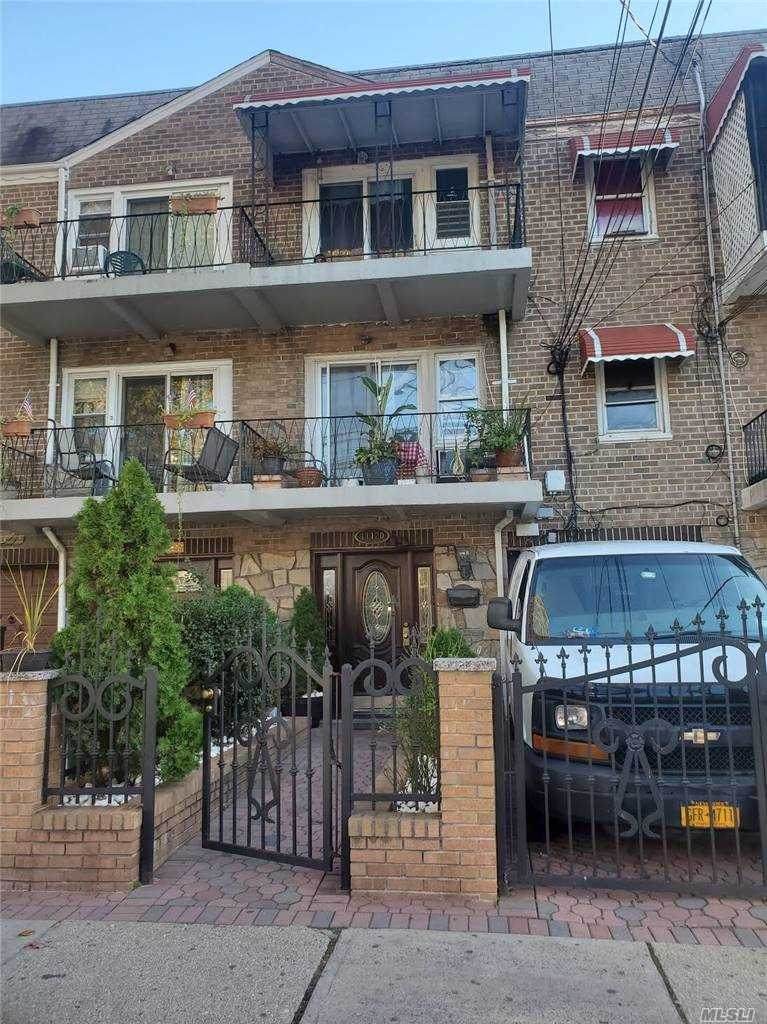 111-20 42nd Ave - Photo 1