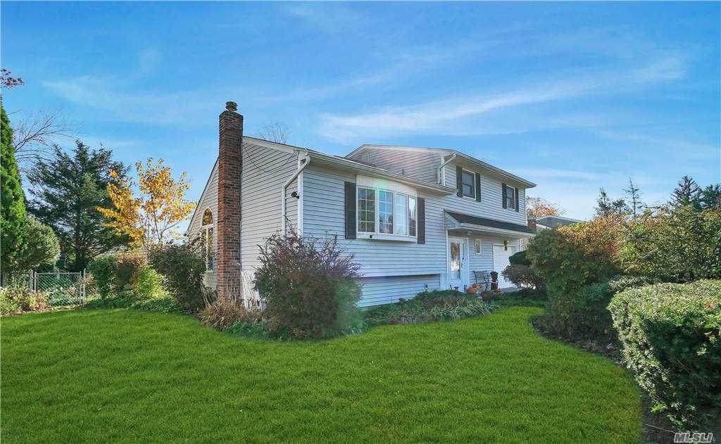 58 Holiday Park Drive - Photo 1