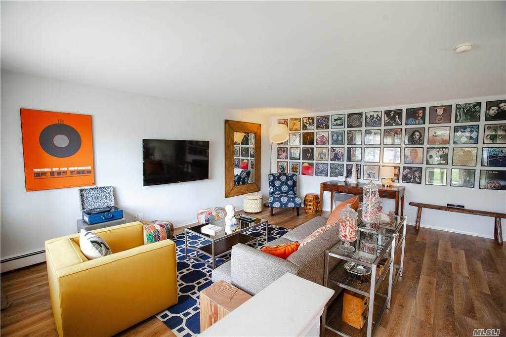 20 Weaver Drive - Photo 1