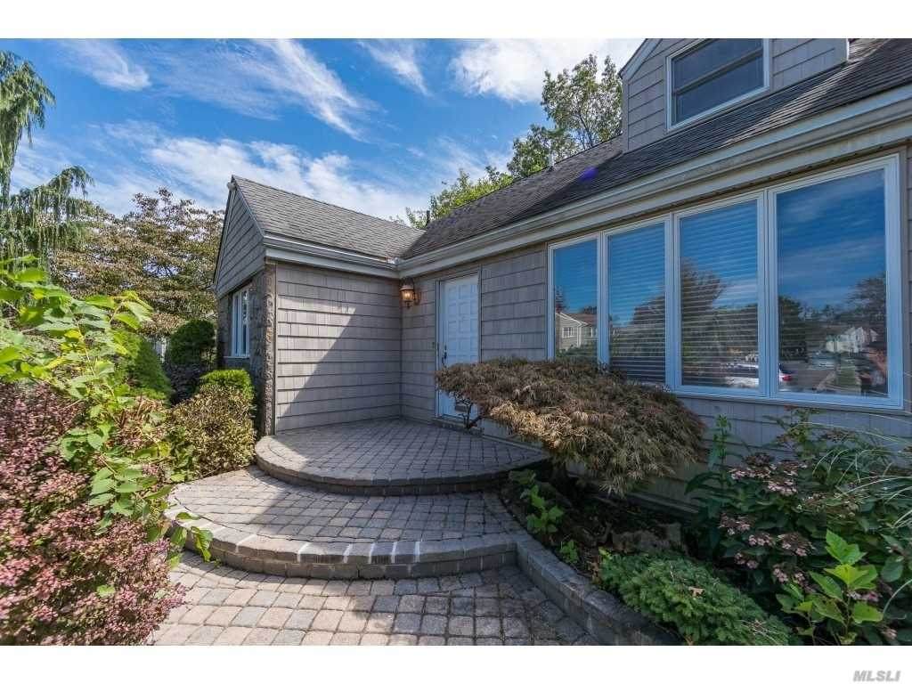 404 Westminster Road - Photo 1