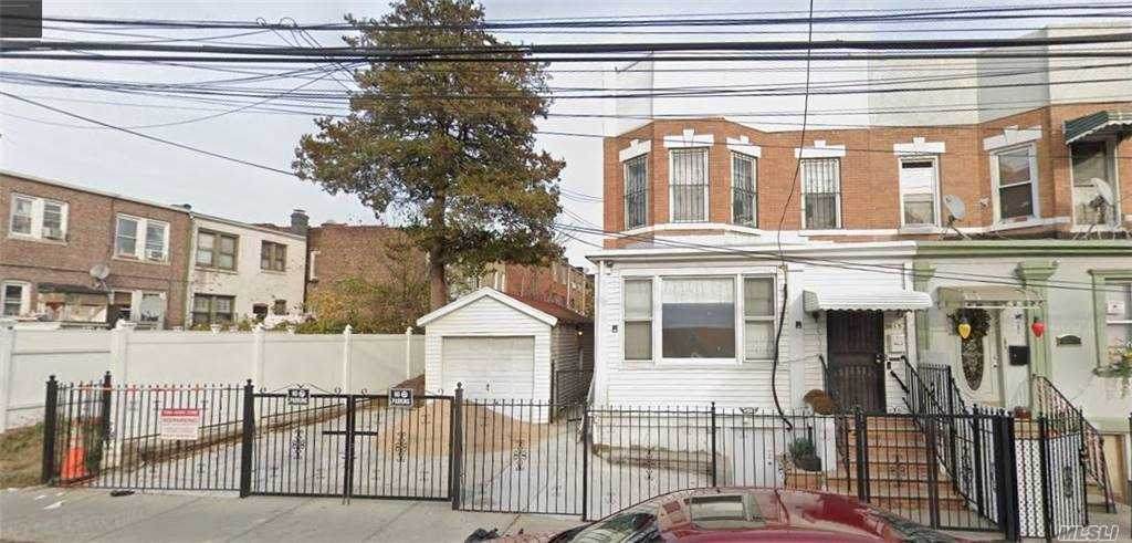 34-13 110 St - Photo 1
