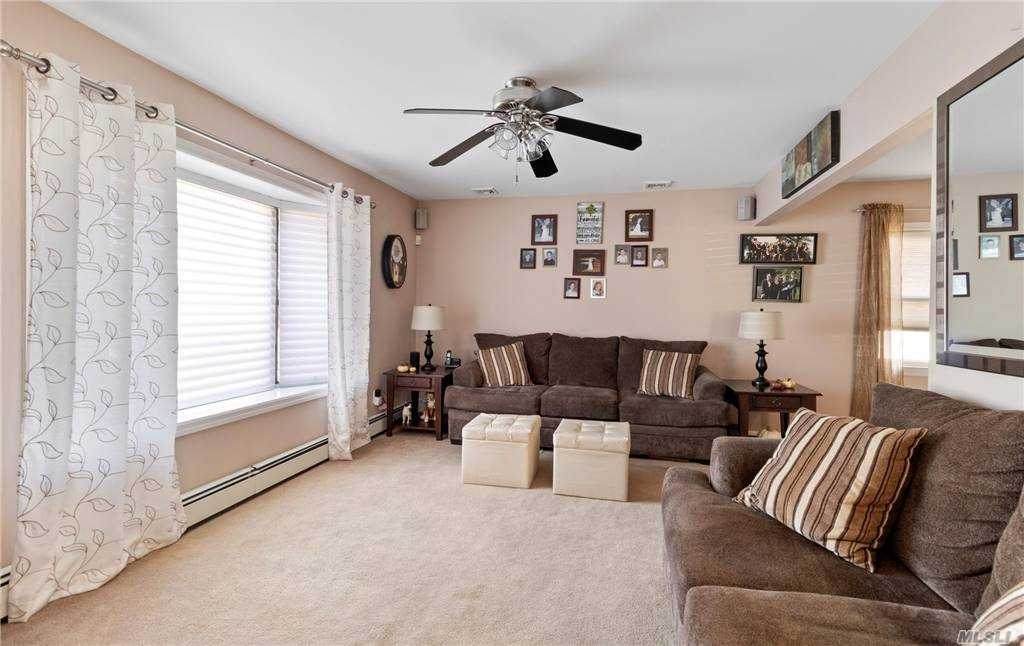 152 William Street - Photo 1