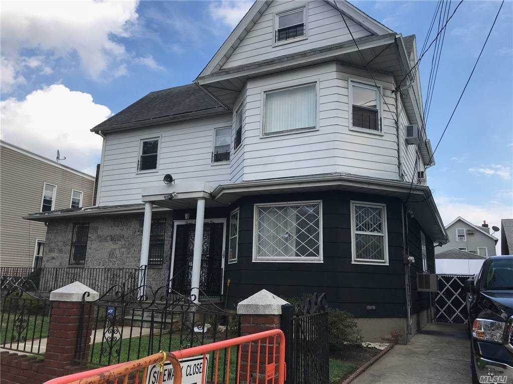 78-22 87 Road - Photo 1