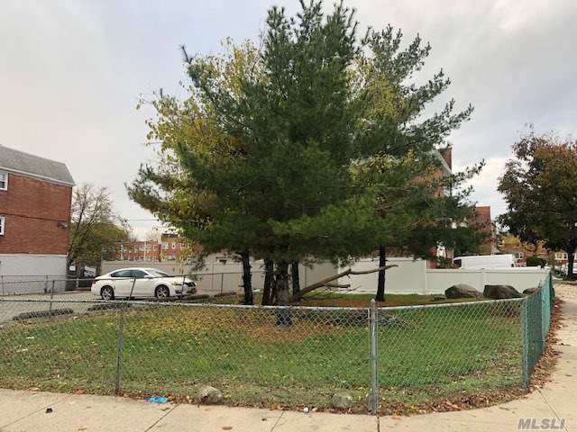 88th St - Photo 1
