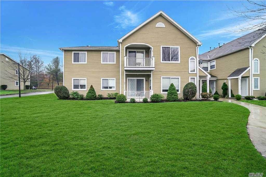 75 Eric Dr - Photo 1