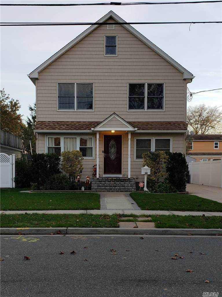 1864 Aaron Avenue - Photo 1