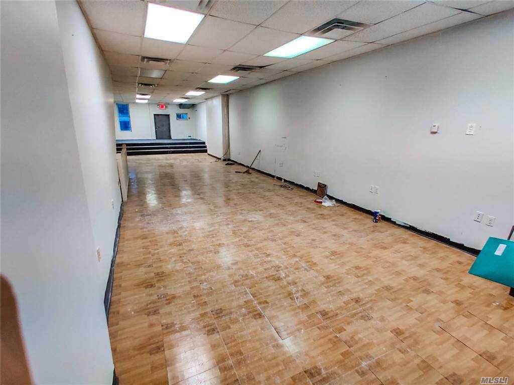 219-45 Jamaica Ave - Photo 1