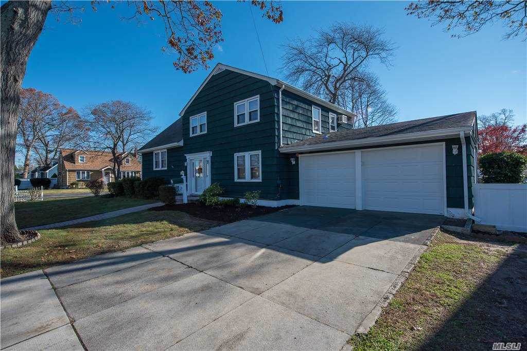 756 Carlton Road - Photo 1