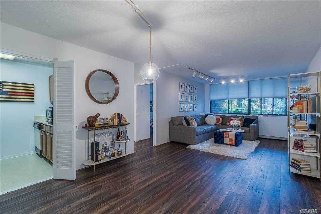 2 Bay Club Drive - Photo 1
