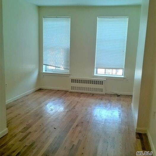 868 Jefferson Ave - Photo 1